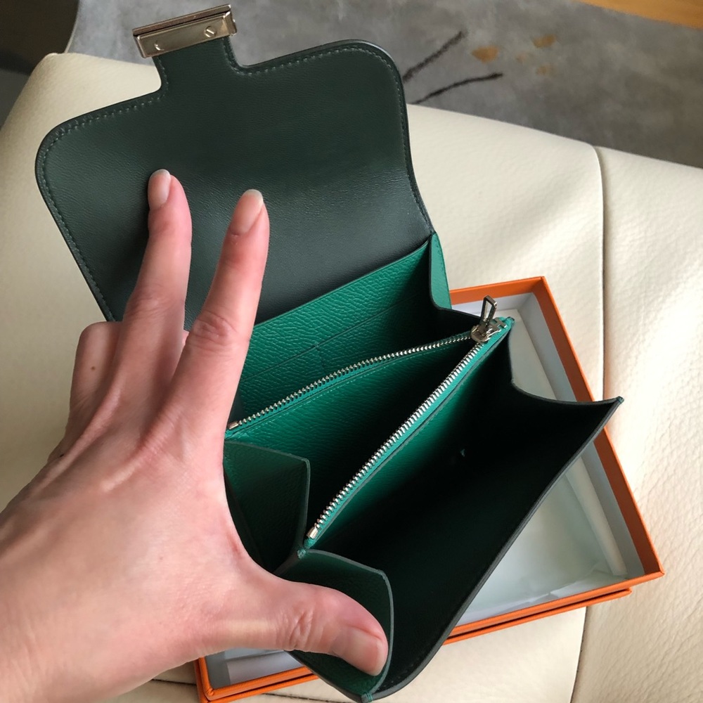 Constance compact Wallet; vert vertigo - Picture 6 of 8